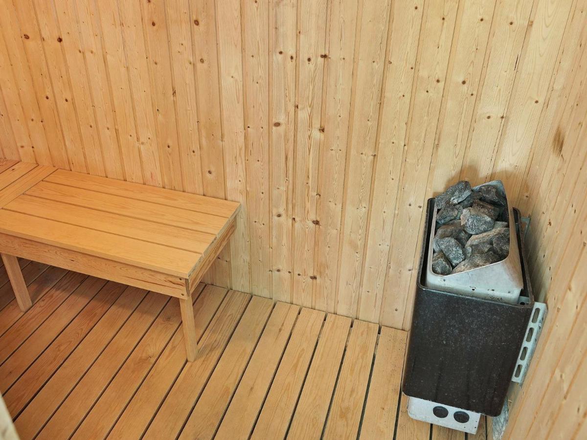 12 Person Holiday Home In Aakirkeby Vester Somarken Exterior foto